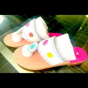 Jack Rogers Girls- White Thong Sandals